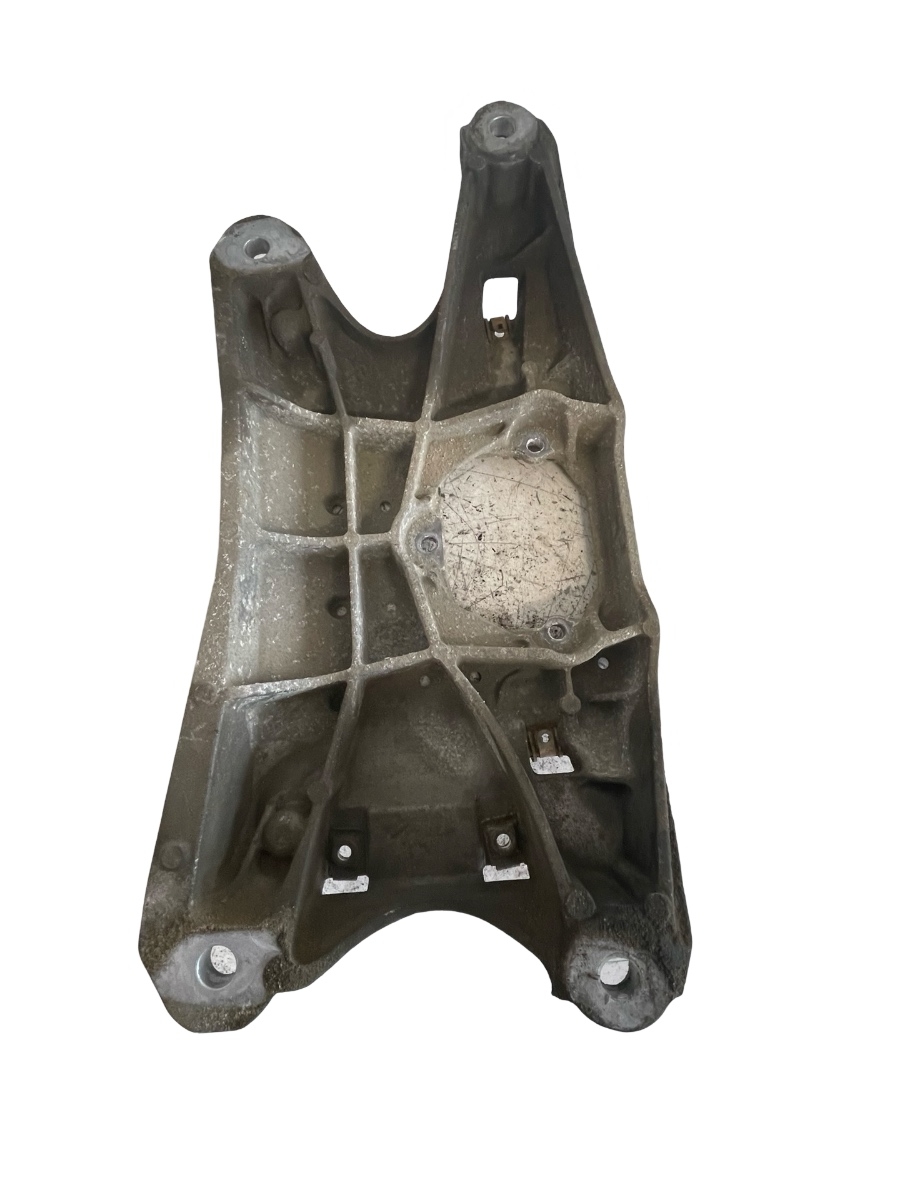 Suport cutie de viteze AUDI A6/S6 IV Saloon 4G2, C7, 4GC 2010 - 2018 2.0 TDI CGL 8K0399263AT – foto 2