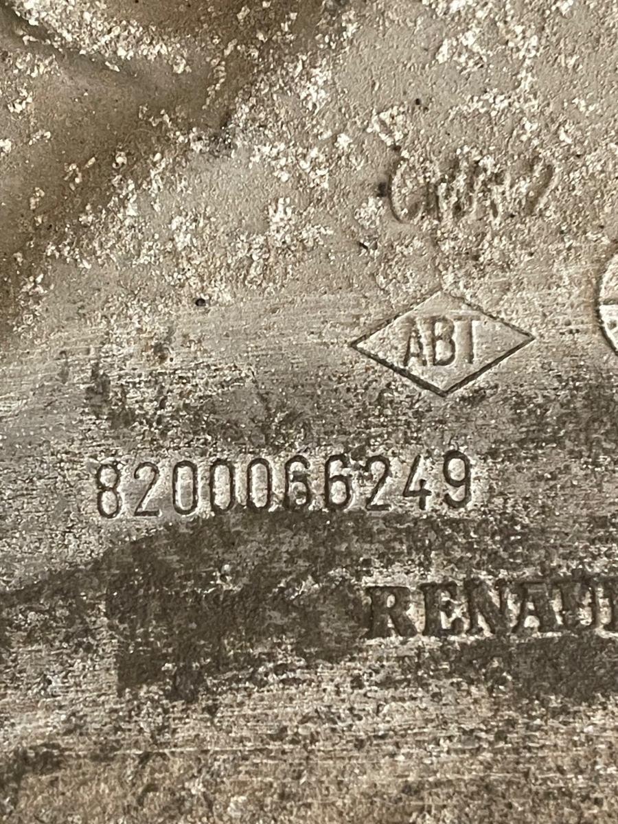 Suport accesorii RENAULT Symbol II [ 2008 - 2013 ] 1.4B 8200066249 – foto 3