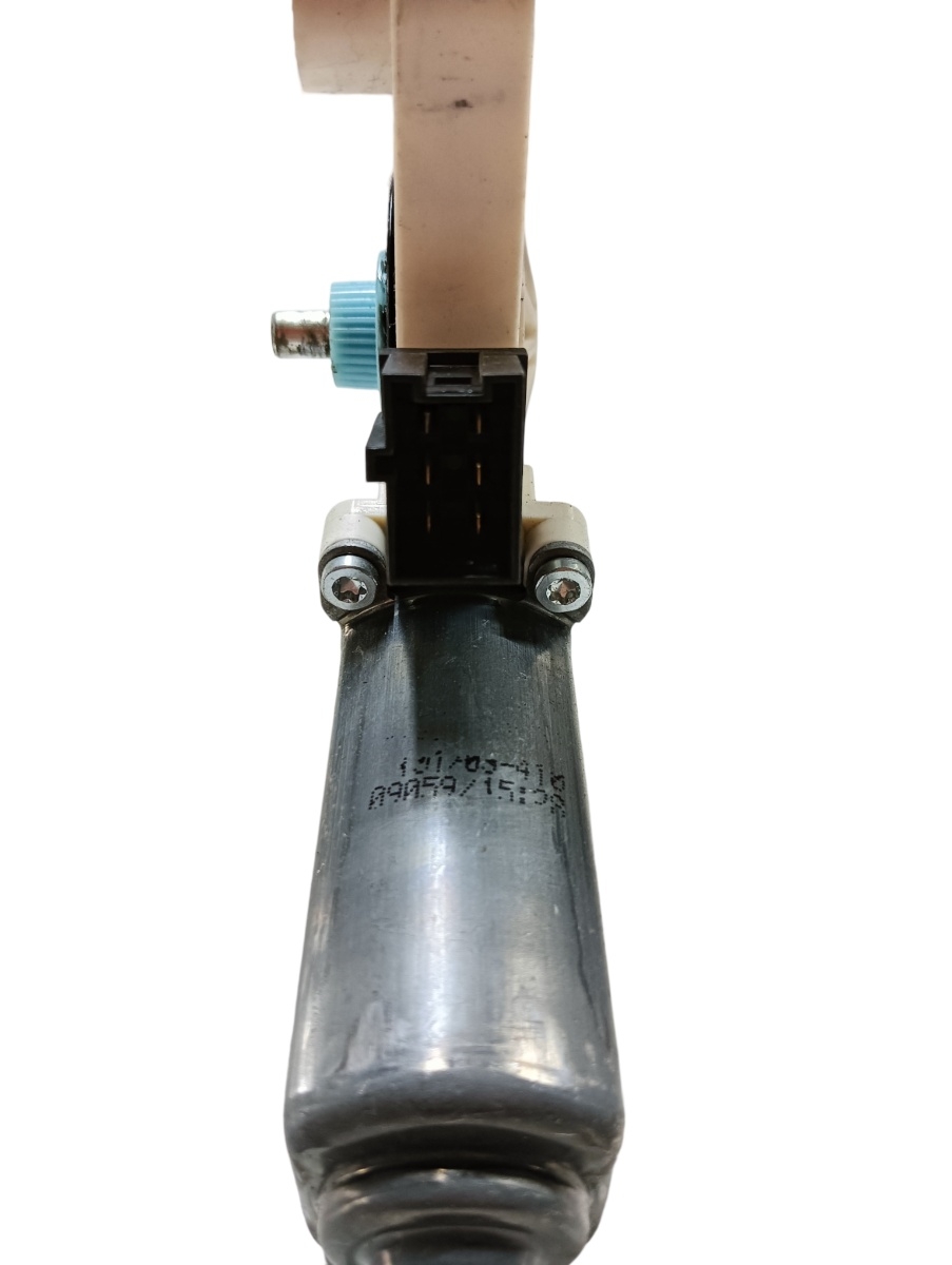 Motoras geam pivotant dreapta fata MERCEDES-BENZ B-CLASS W245 2005 - 2011 – foto 2