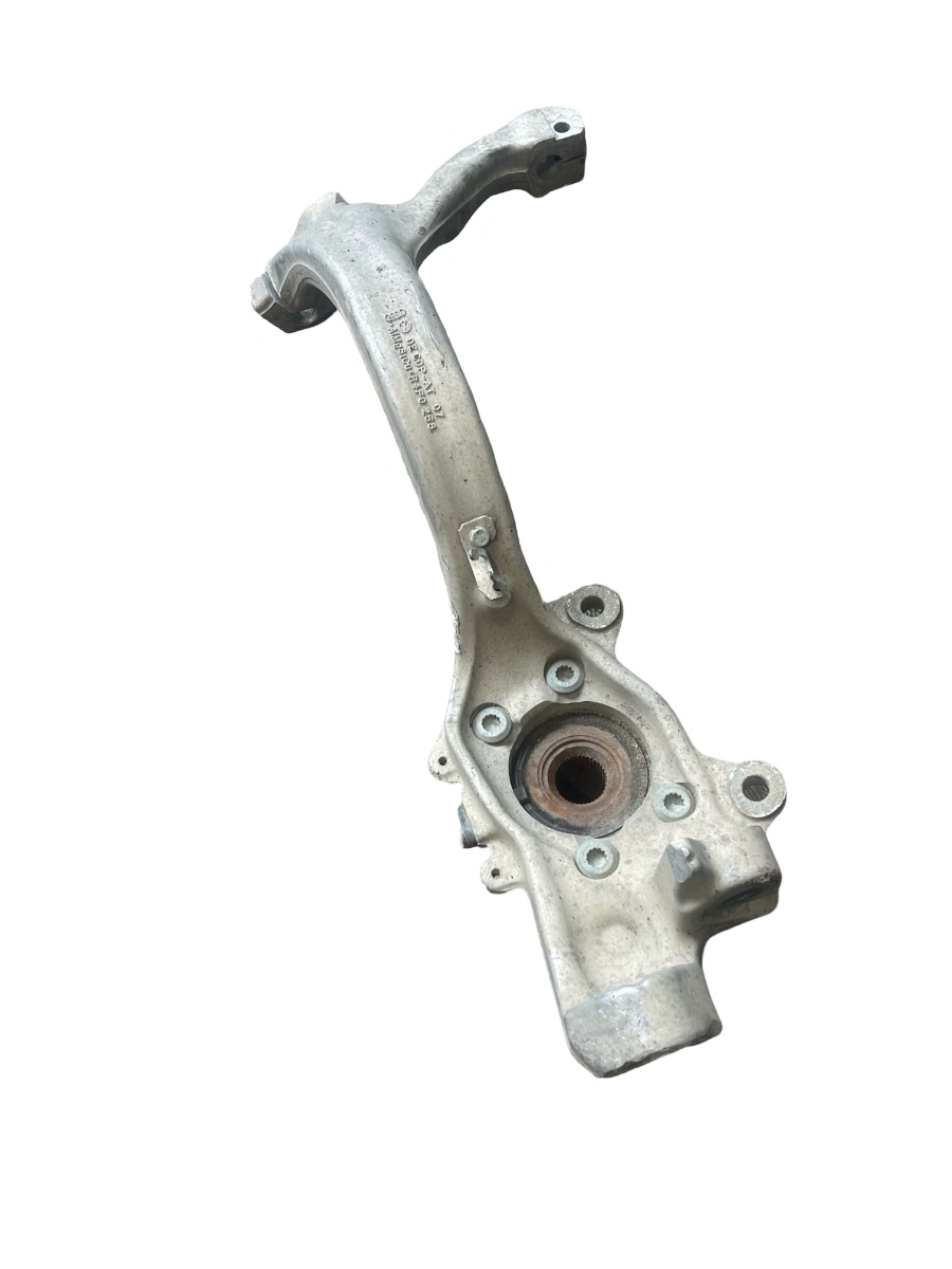 Fuzeta dreapta fata AUDI A6/S6 III Saloon 4F2, C6 2004 - 2011 2.4i 4F0258