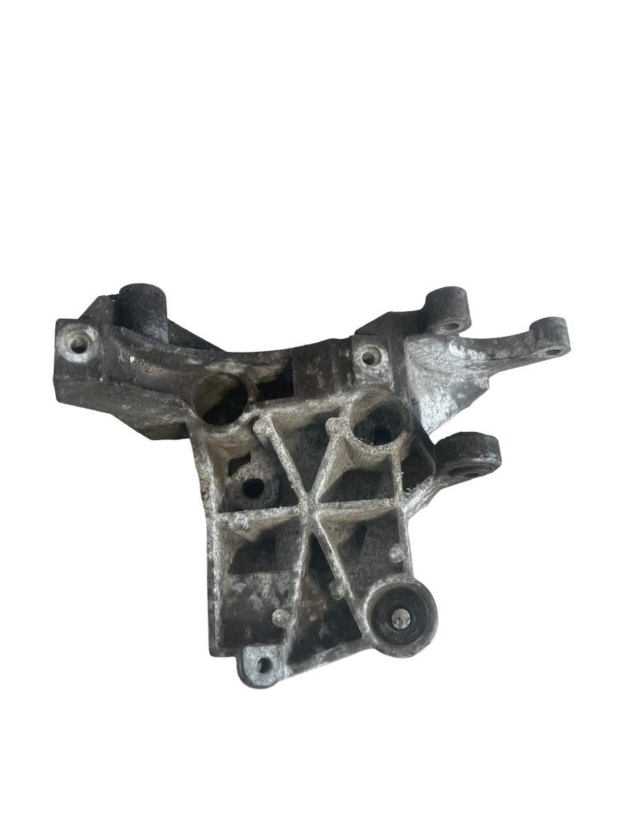 Suport accesorii AUDI A6/S6 III Saloon 4F2, C6 2004 - 2011 3.0TDI 059145169AA – foto 2