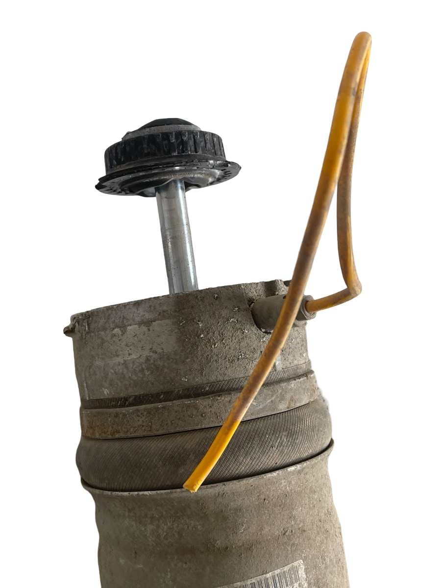 Amortizor/perna de aer dreapta spate AUDI Q7 4LB 2006 - 2016 3.0 TDI quattro BUG 7L8616002 – foto 3