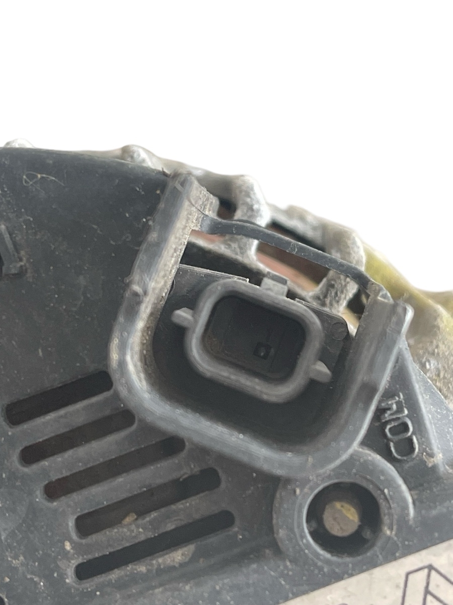 Alternator RENAULT MEGANE III Hatchback BZ0_ 2008 - > 1.6 16V K4M 858 231000026R – foto 2