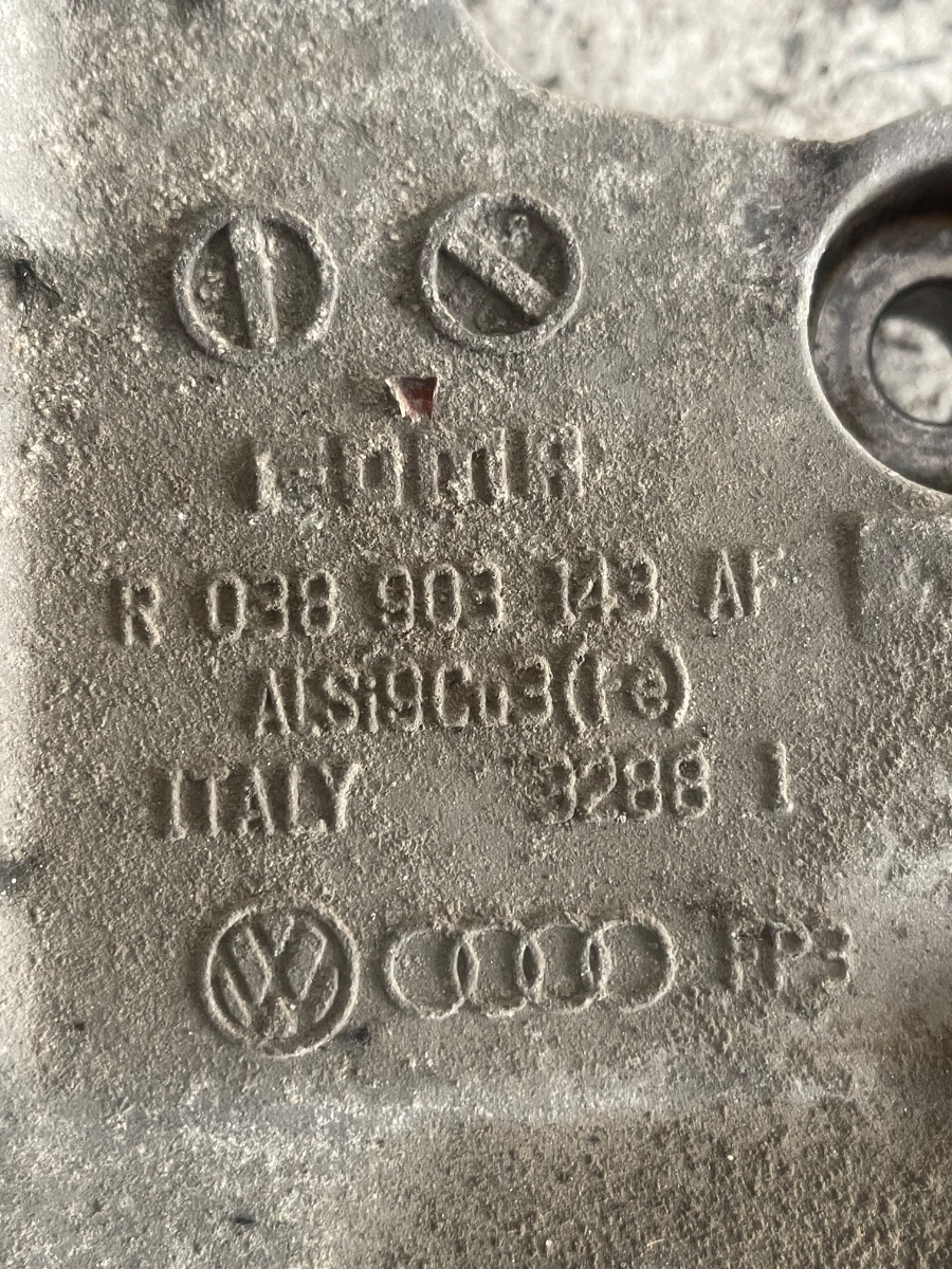 Suport accesorii SKODA OCTAVIA 1Z3 2004 - 2013 1.9 TDI BXE 038903143AF – foto 3