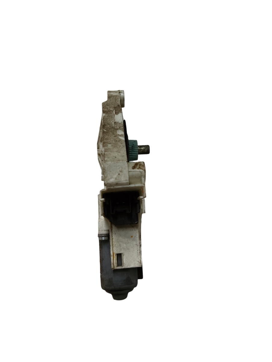 Motoras geam pivotant stanga spate SKODA SUPERB 3T4 2008 - 2015 VAG 8k0959811a