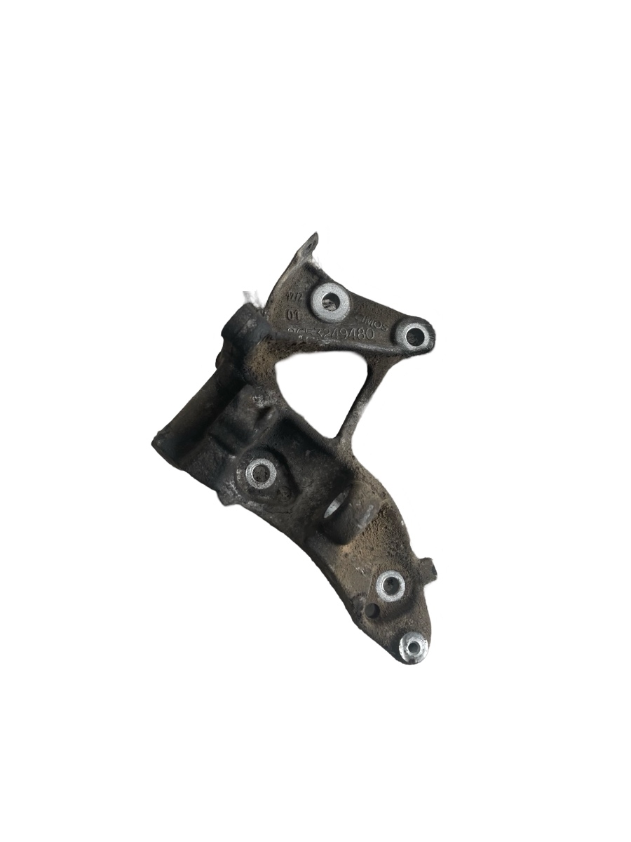 Suport generator/alternator FORD FOCUS III Saloon BM 2010 - > 1.6 TDCi T1DA, T1DB 9653249480