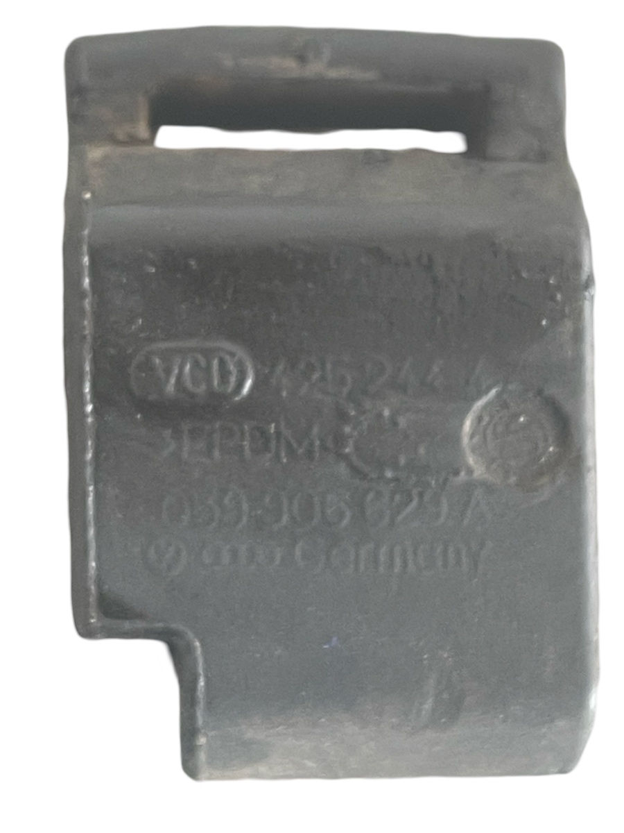 Supapa vacuum AUDI Q7 4LB 2006 - 2016 3.0 TDI quattro BUG 059906629A – foto 2