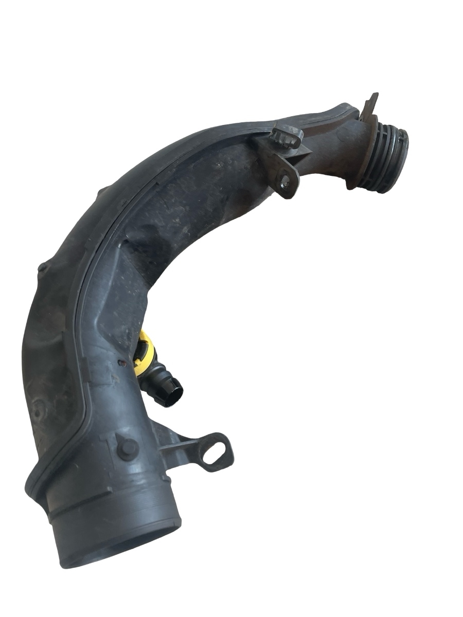 Furtun admisie aer PEUGEOT 508 8D_ 2010 - > 2.0 HDi RHH (DW10CTED4)