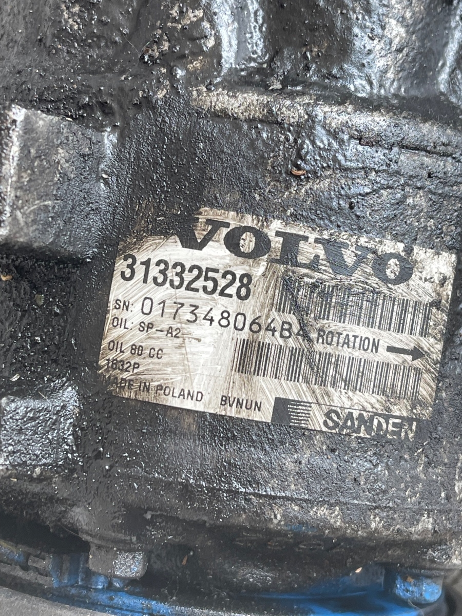 Compresor  AC VOLVO XC60 156 2008 - > 2.0D 31332528 – foto 4