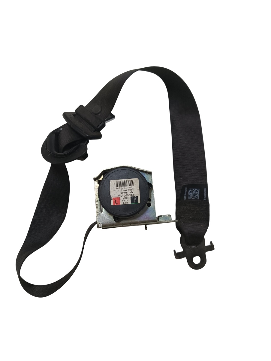 Centura siguranta  stanga fata BMW 5 F10 2009 - 2016 610126300b