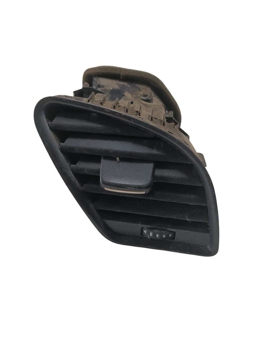 Grila ventilatie bord fata AUDI A4 IV 8K2, B8 2007 - 2015 8k1820902b