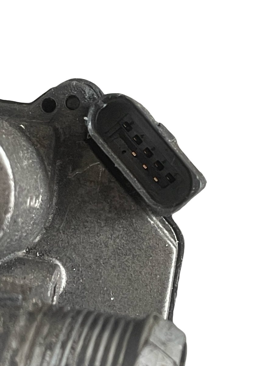 Clapeta de acceleratie VOLKSWAGEN TOUAREG 7LA, 7L6, 7L7 2002 - 2013 3.0TDI 059145950A – foto 4