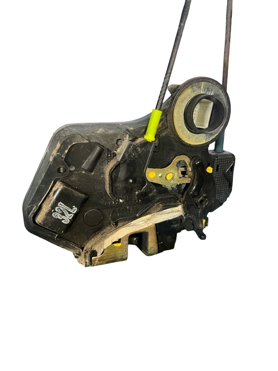 Broasca usa stanga spate TOYOTA AVENSIS Saloon _T25_ 2003 - 2008 – foto 2