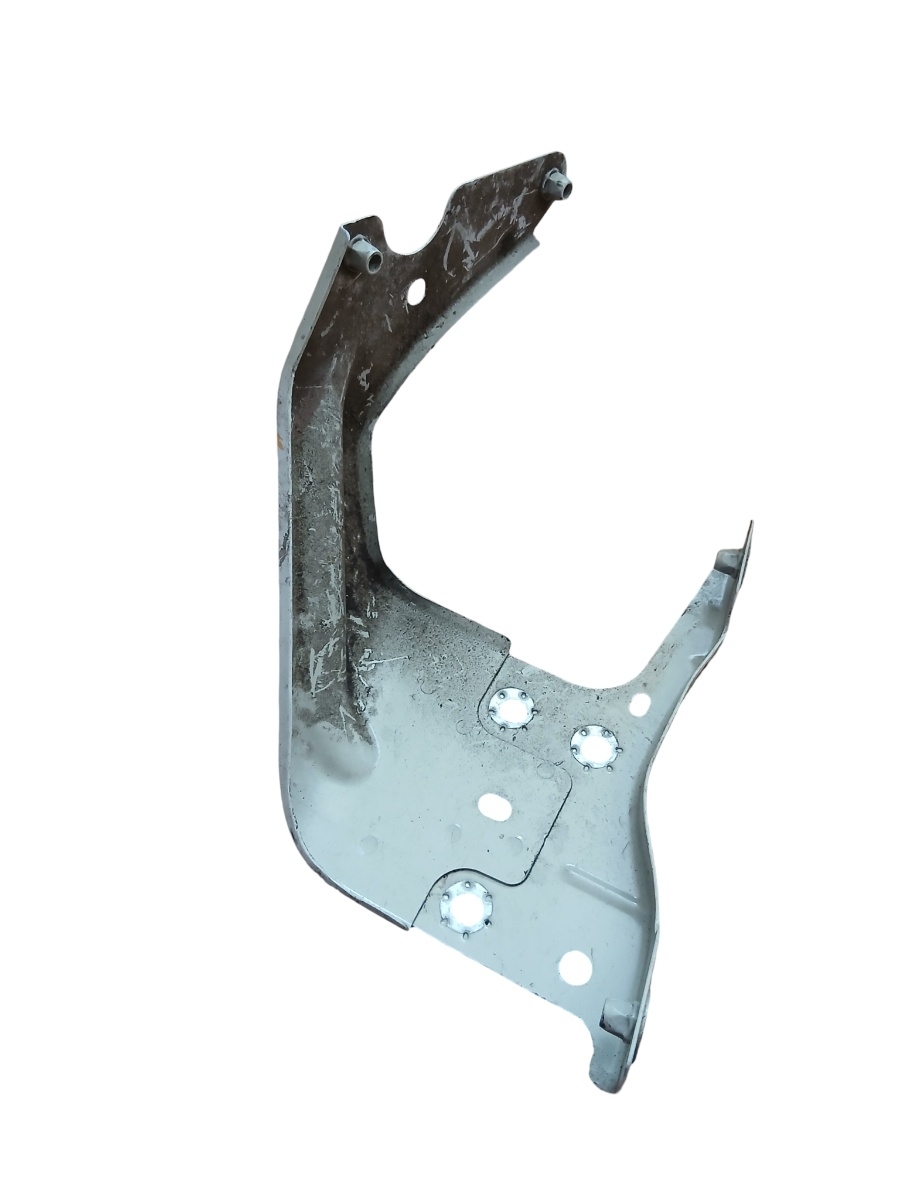 Supporto di montaggio del parafango sinistra SKODA KAROQ NU7 2017 - > 57a821167