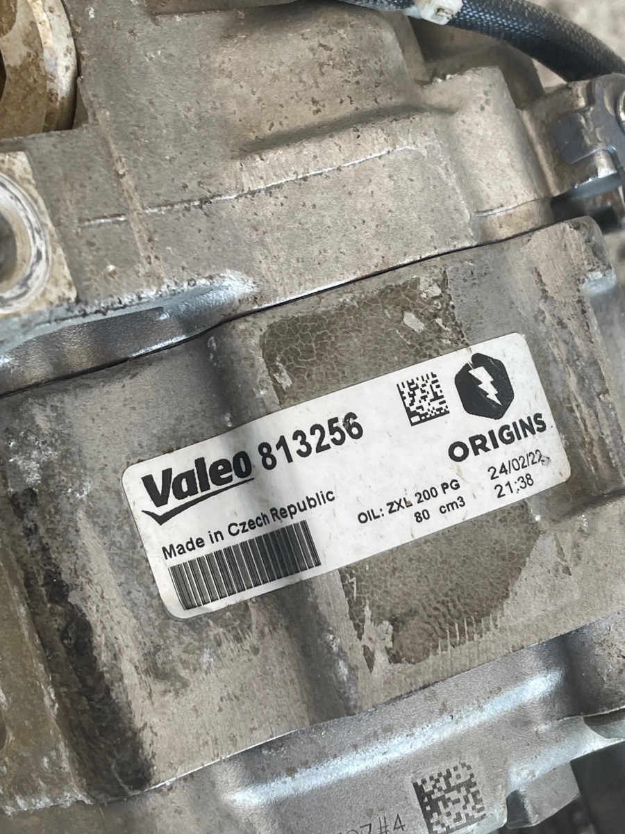 Compresor  AC DACIA DUSTER 2010 - > 1.5 dCi K9K 658, K9K 856 813256 – foto 2