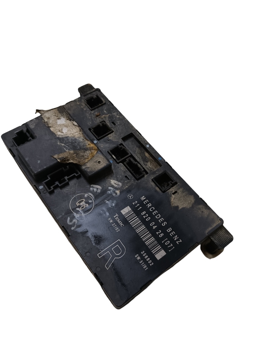 Modul de confort MERCEDES-BENZ C-CLASS W204 2007 - 2014 2118200426 – foto 2