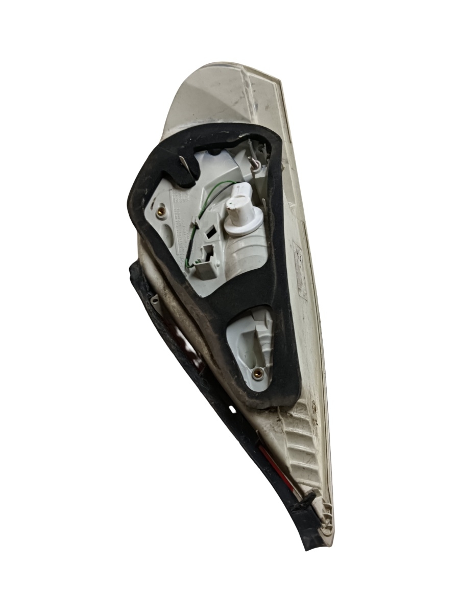 Lampa spate / Stop stanga spate BMW 6 E63 2004 - 2010 – foto 2