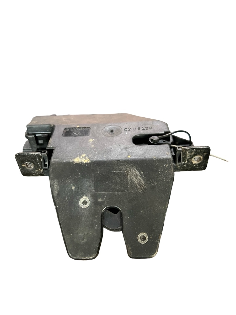 Broasca hayon/portbagaj BMW 6 E63 2004 - 2010, BMW 5 E60 2001 - 2010 8196401