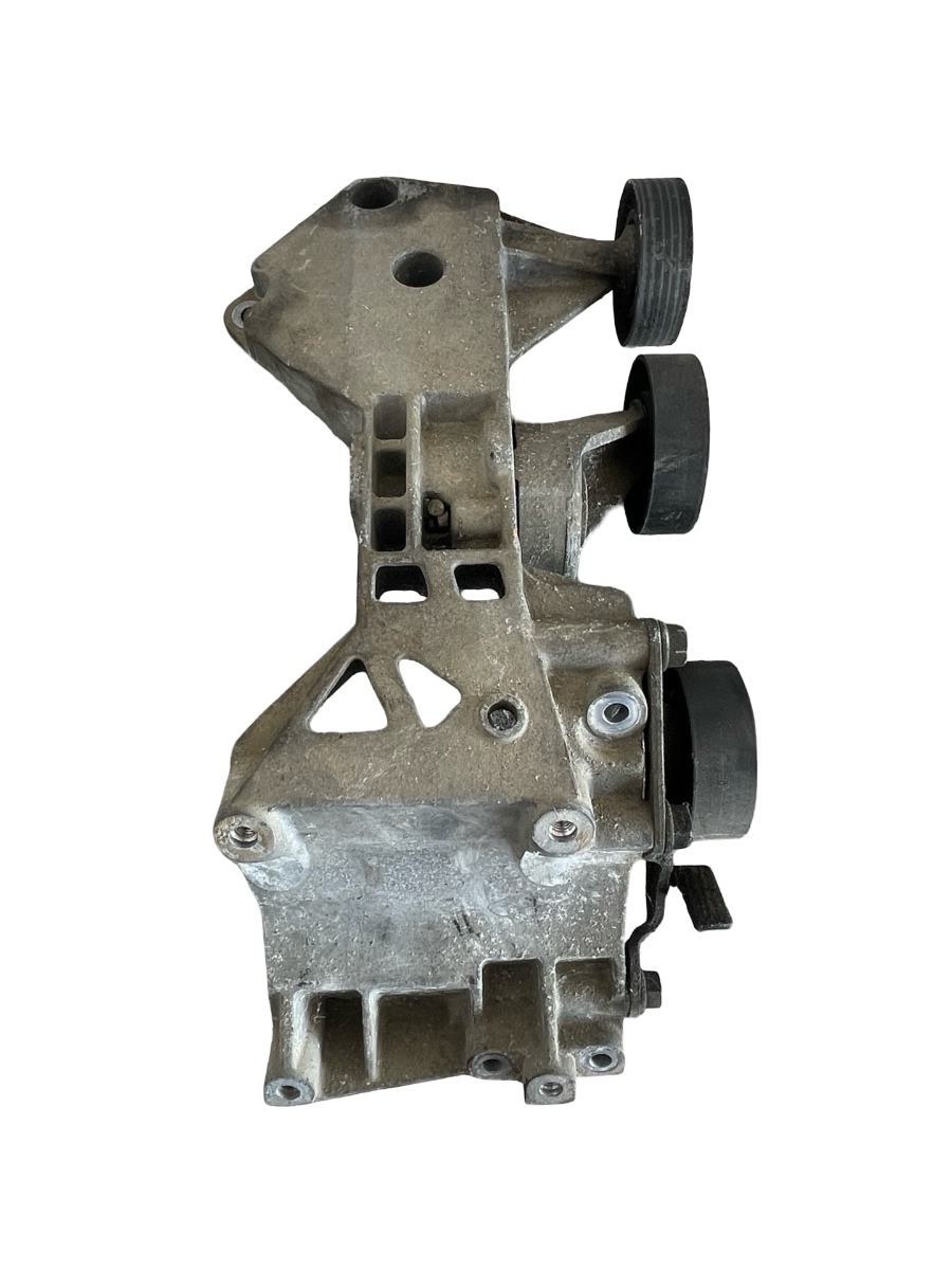 Suport accesorii MERCEDES-BENZ A-CLASS II W169 2004 - 2012 2.0CDI A6402021040