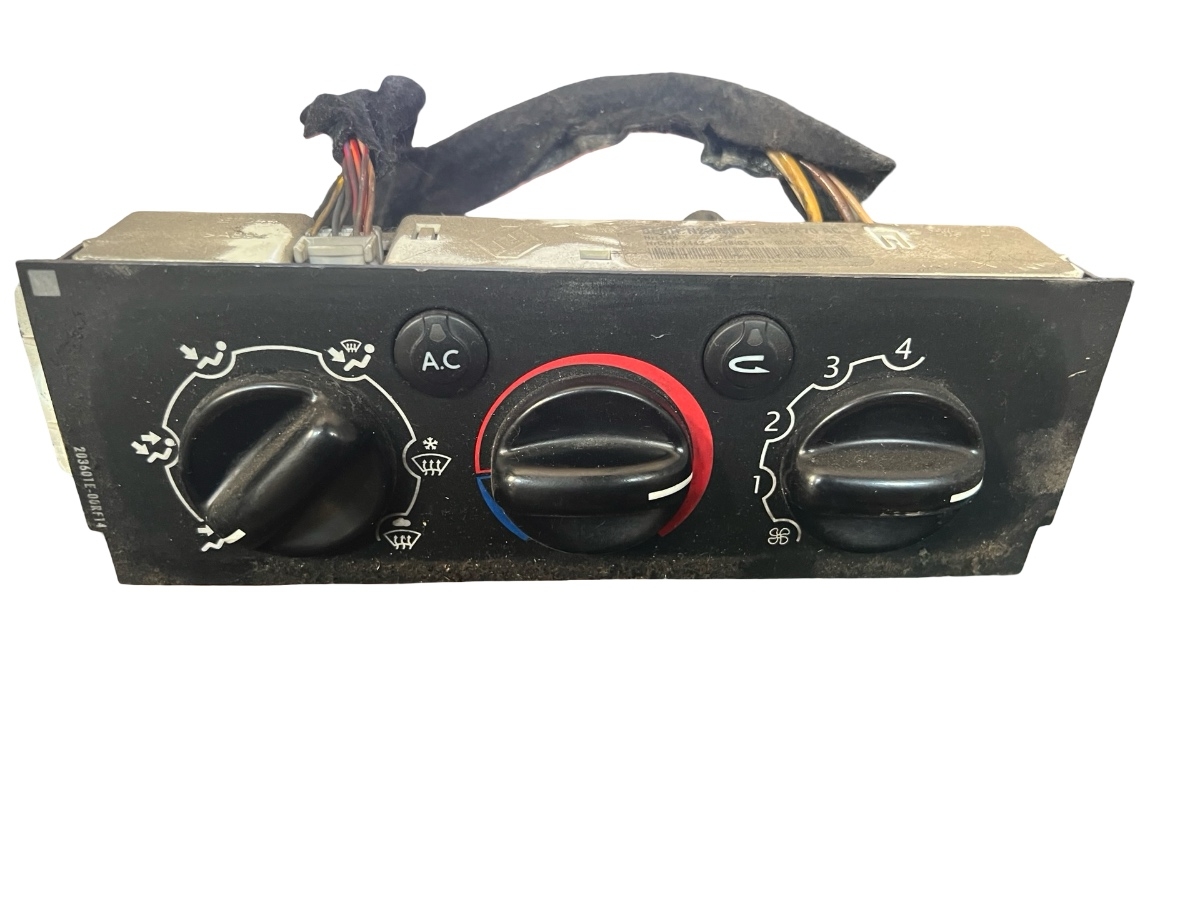 Panou Clima RENAULT MASTER II Box FD 1998 - > N2385001