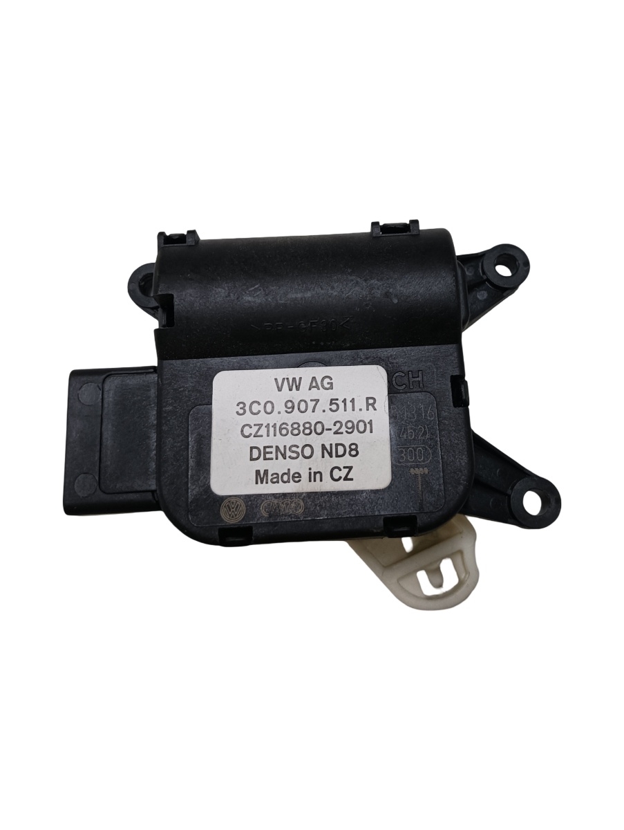 Actuator/motoras clapeta aer AC VOLKSWAGEN GOLF VI 5K1 2008 - 2013 3c0907511r