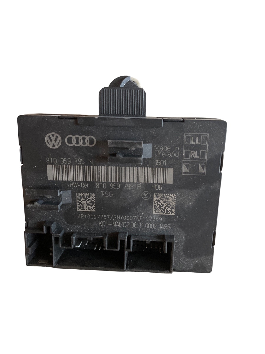 Modulo comfort/convenienza AUDI A4 IV Avant 8K5, B8 2007 - 2015 8T0959795 N