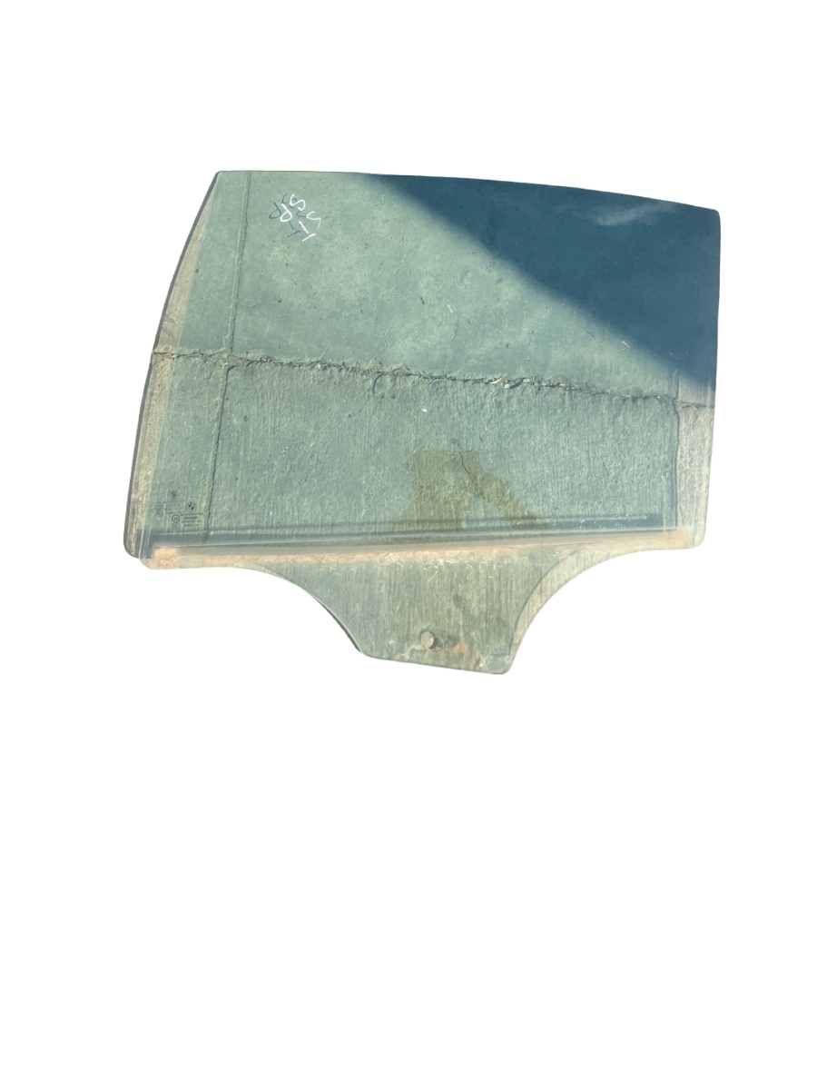 Geam portiera spate stanga spate BMW 5 F10 2009 - 2016
