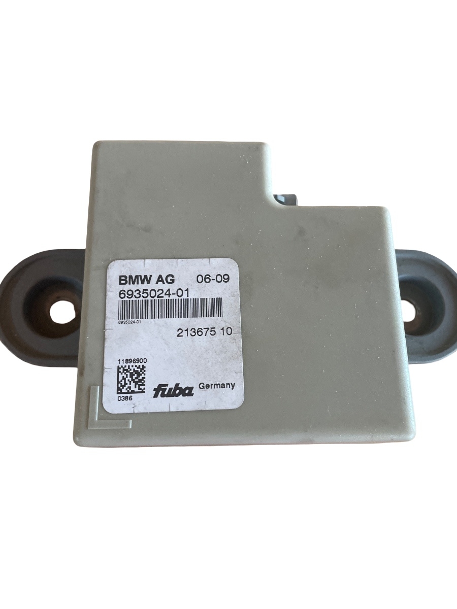 Amplificatore antenna BMW 5 F10 2009 - 2016 6935024 01