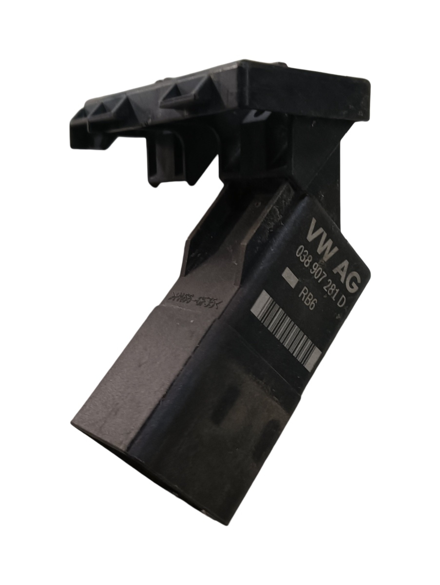 Releu bujii  VOLKSWAGEN TOURAN 1T3 2010 - 2015 VAG 0281003038 038907281d