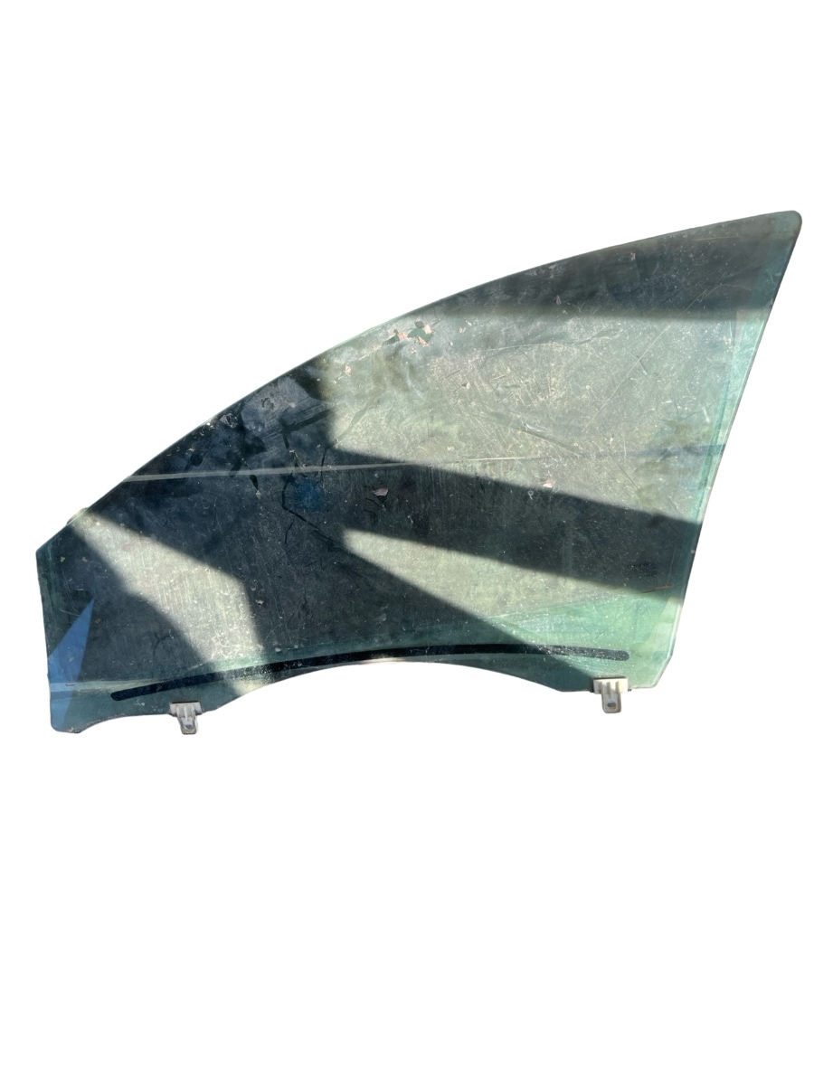 Geam portiera fata, patru usi dreapta fata RENAULT MEGANE III Hatchback BZ0_ 2008 - >