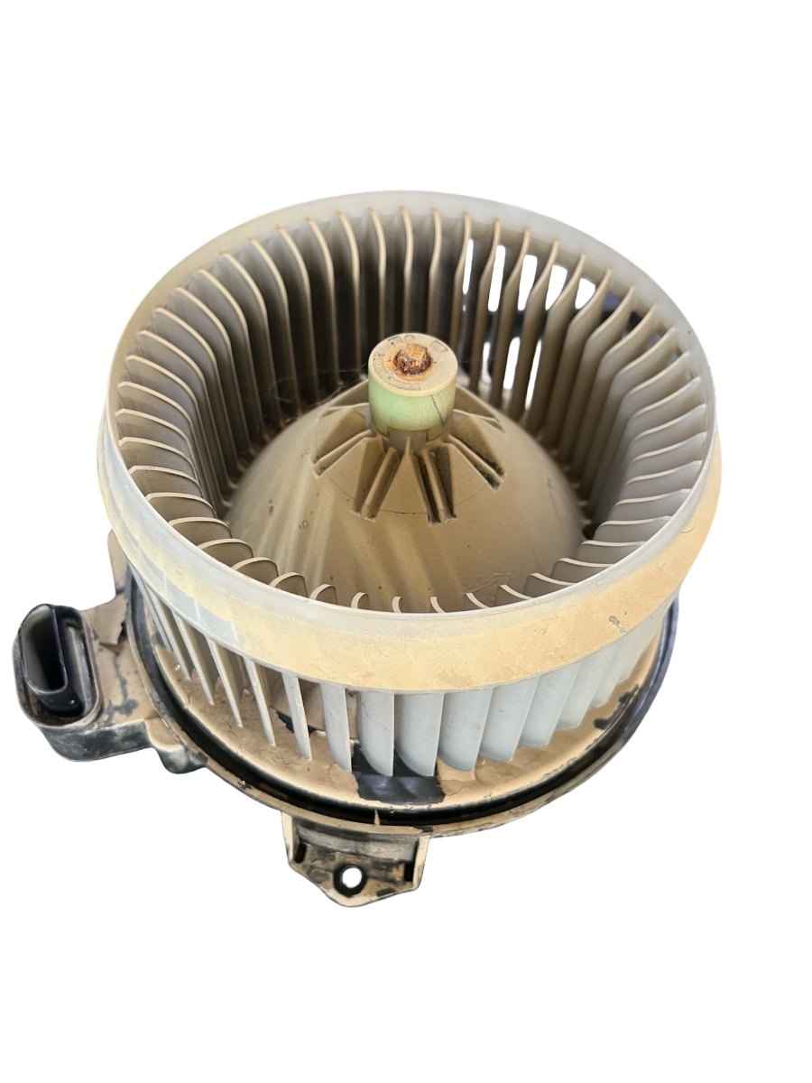 Ventilator aeroterma TOYOTA COROLLA XI Sedane E180 [ 2013 - 2019 ] – foto 2