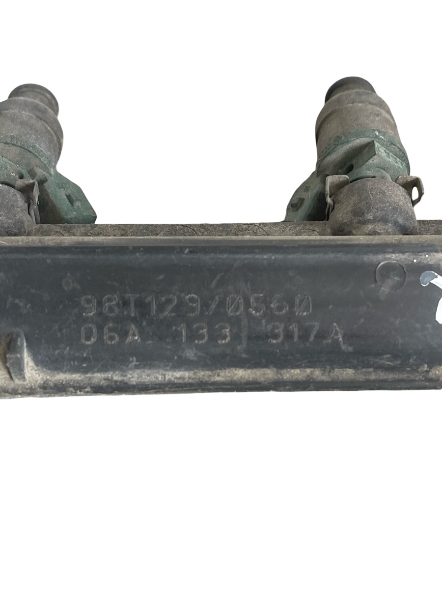 Rampa + Injectoare VOLKSWAGEN GOLF IV 1J1 1997 - 2007 1.6i 06A133317A – foto 3