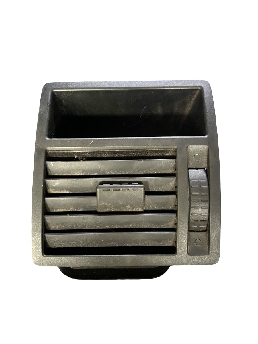 Grila de ventilatie laterala panou de bord dreapta fata VOLKSWAGEN TRANSPORTER V Box 7HA, 7HH, 7EA, 7EH 2003 - > 7H1819204C