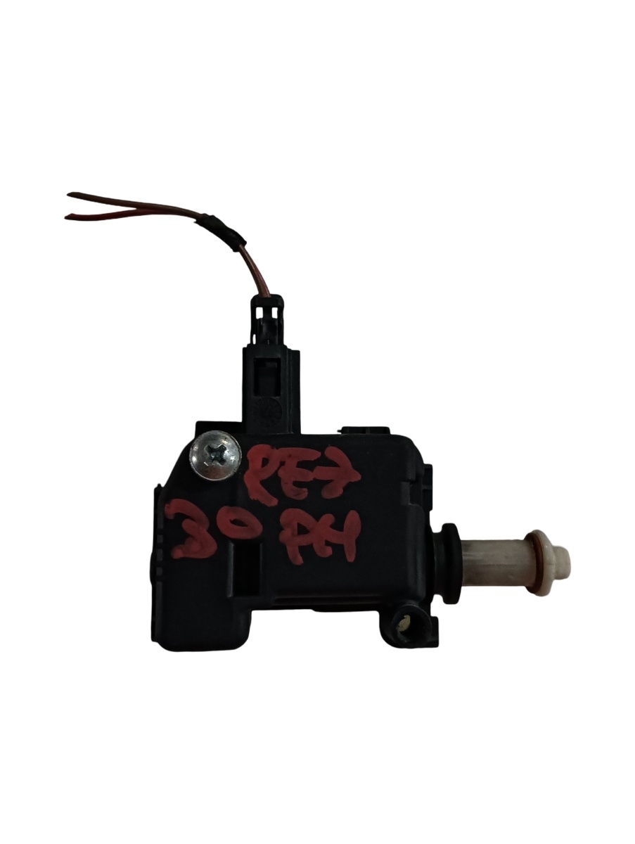 Motoras blocare usita rezervor combustibil VOLKSWAGEN PHAETON 3D_ 2002 - 2016