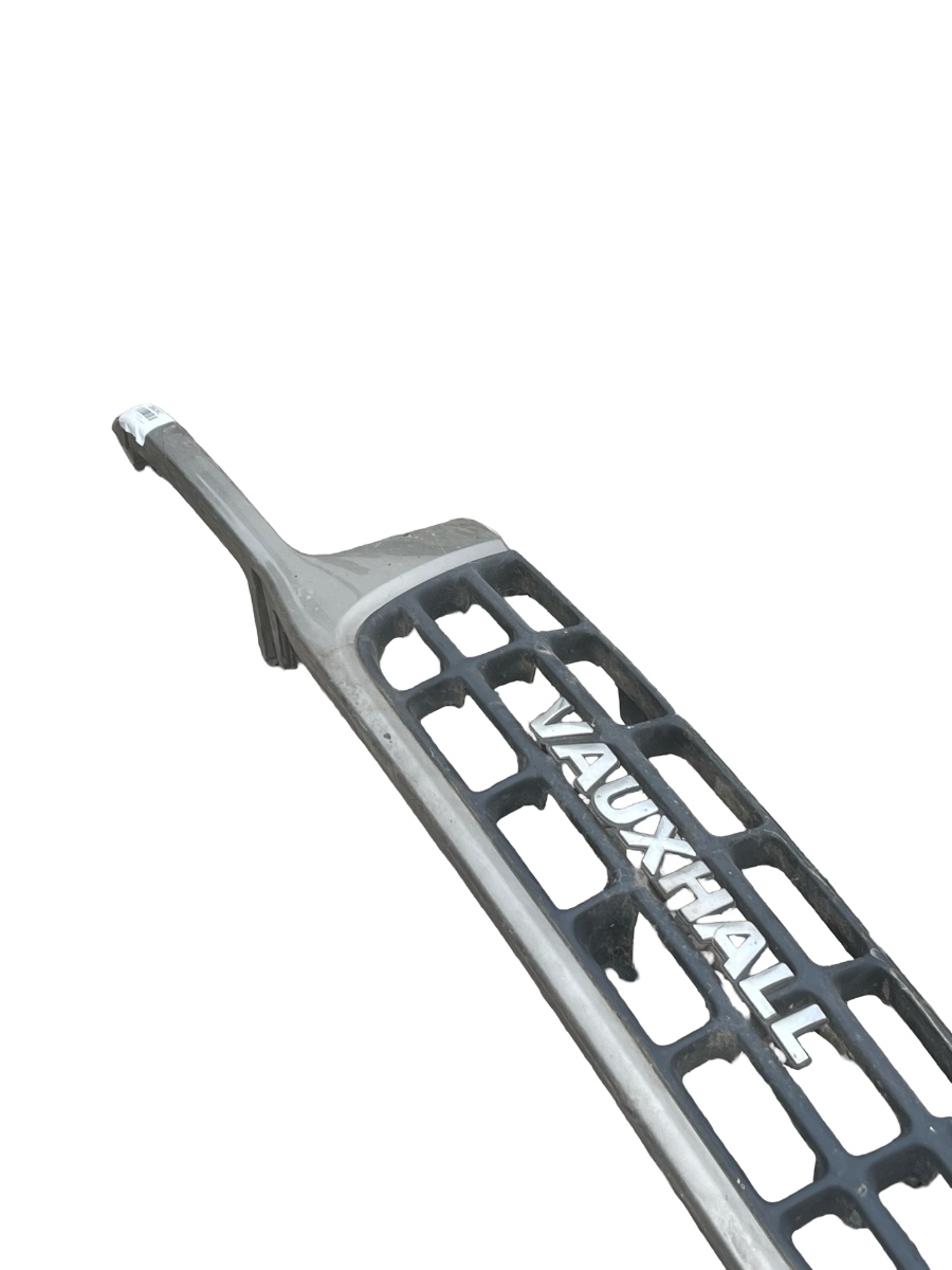 Grila fata OPEL FRONTERA B 6B_, U99 1998 - 2002 – foto 2