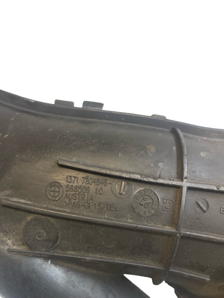 Furtun admisie aer BMW X1 I E84 2009 - 2015 2.0 xDrive 20 d N47 D20 C 7804846 – foto 2