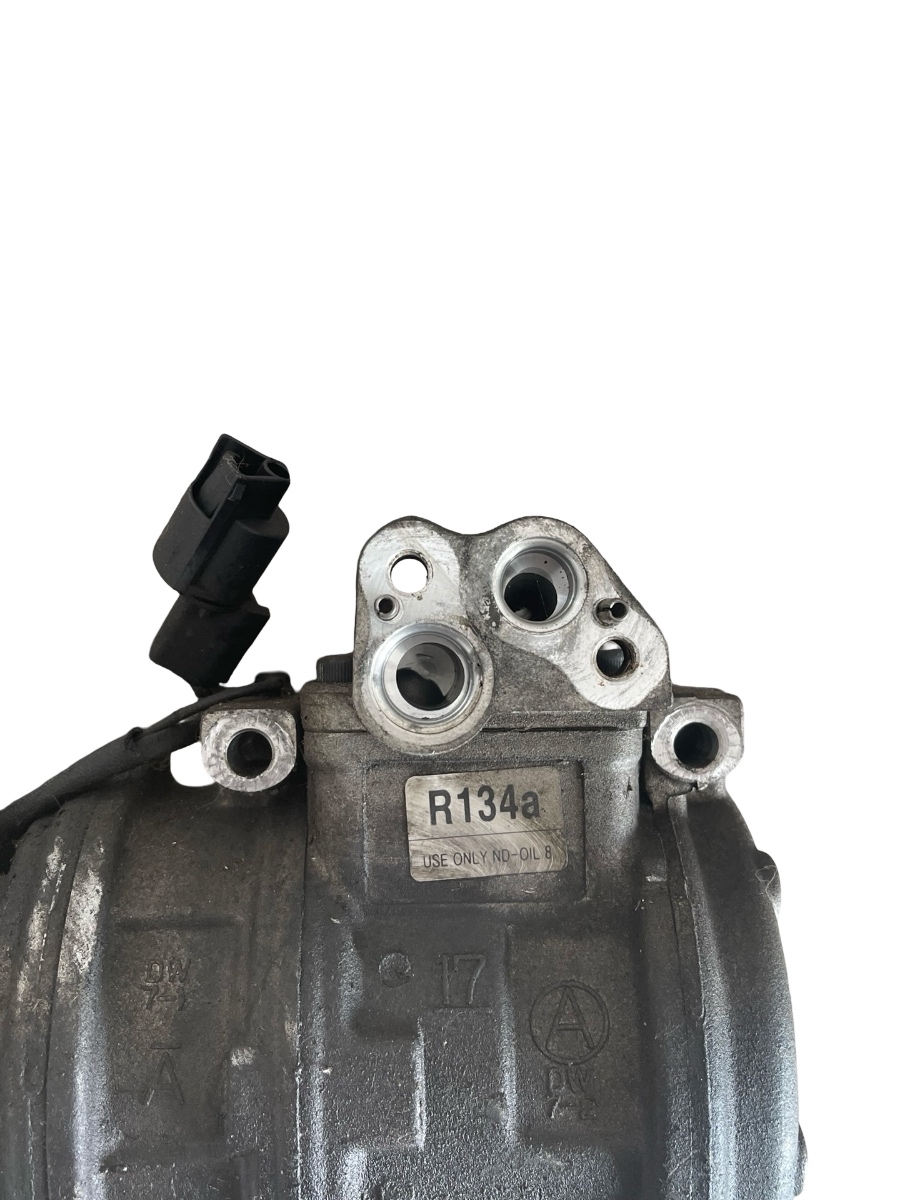 Compresor  AC KIA CARNIVAL II GQ 1999 - 2007 2.9 CRDi J3 – foto 3