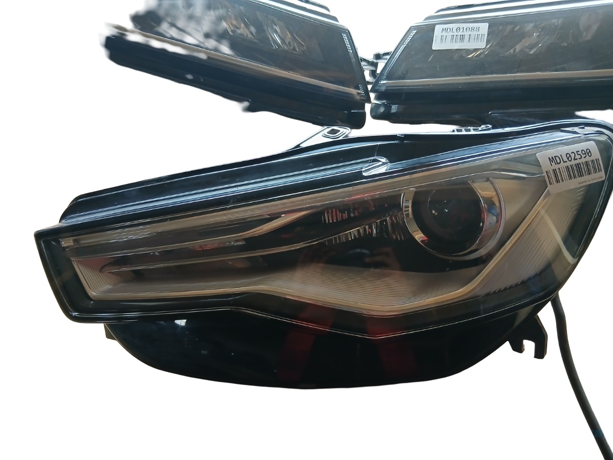 Faro/fanale anteriore sx AUDI A6/S6 IV Saloon 4G2, C7, 4GC 2010 - 2018