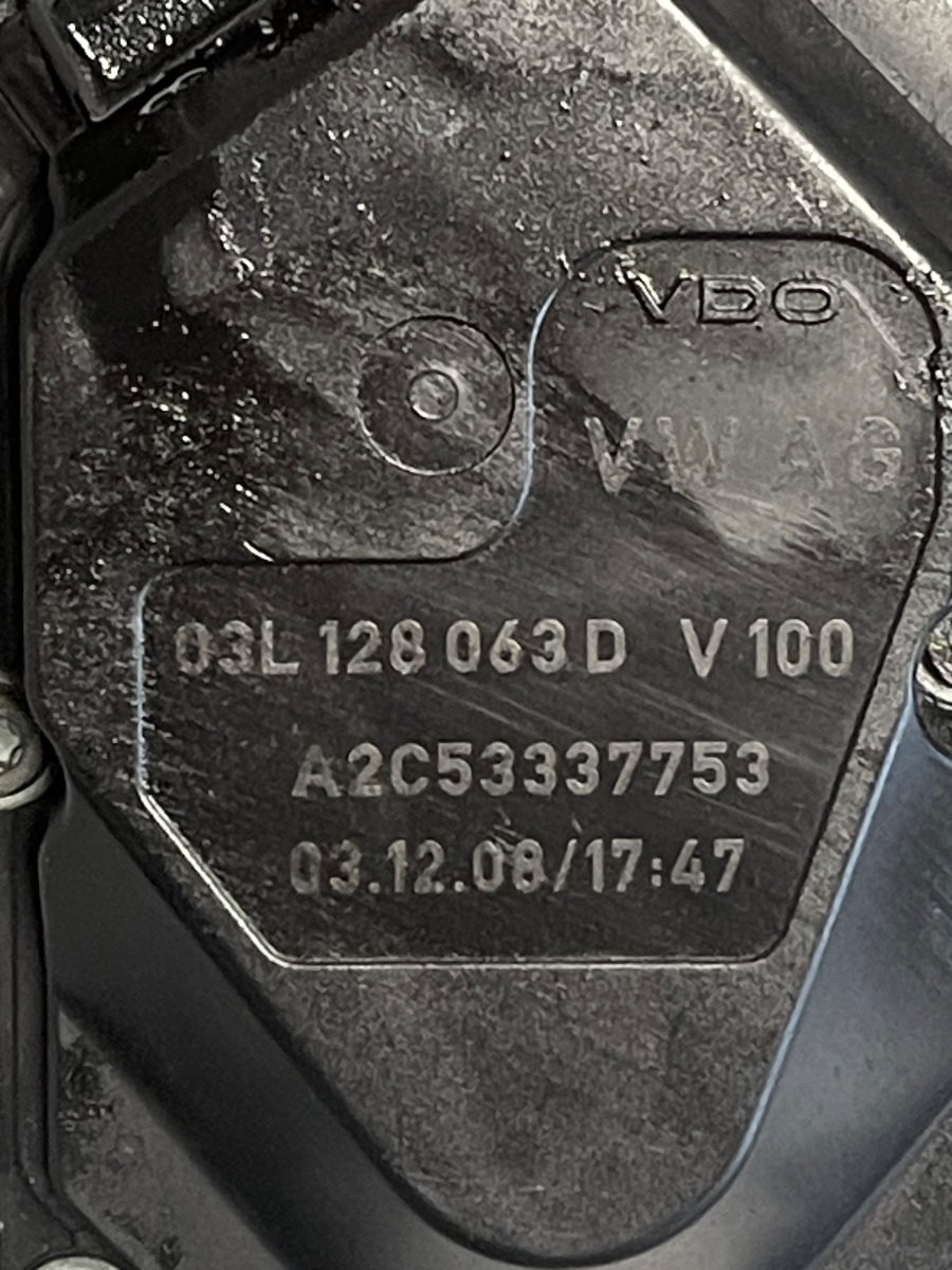 Clapeta de acceleratie AUDI A4 IV 8K2, B8 2007 - 2015 2.0 TDI CAGA 03L128063D – foto 2