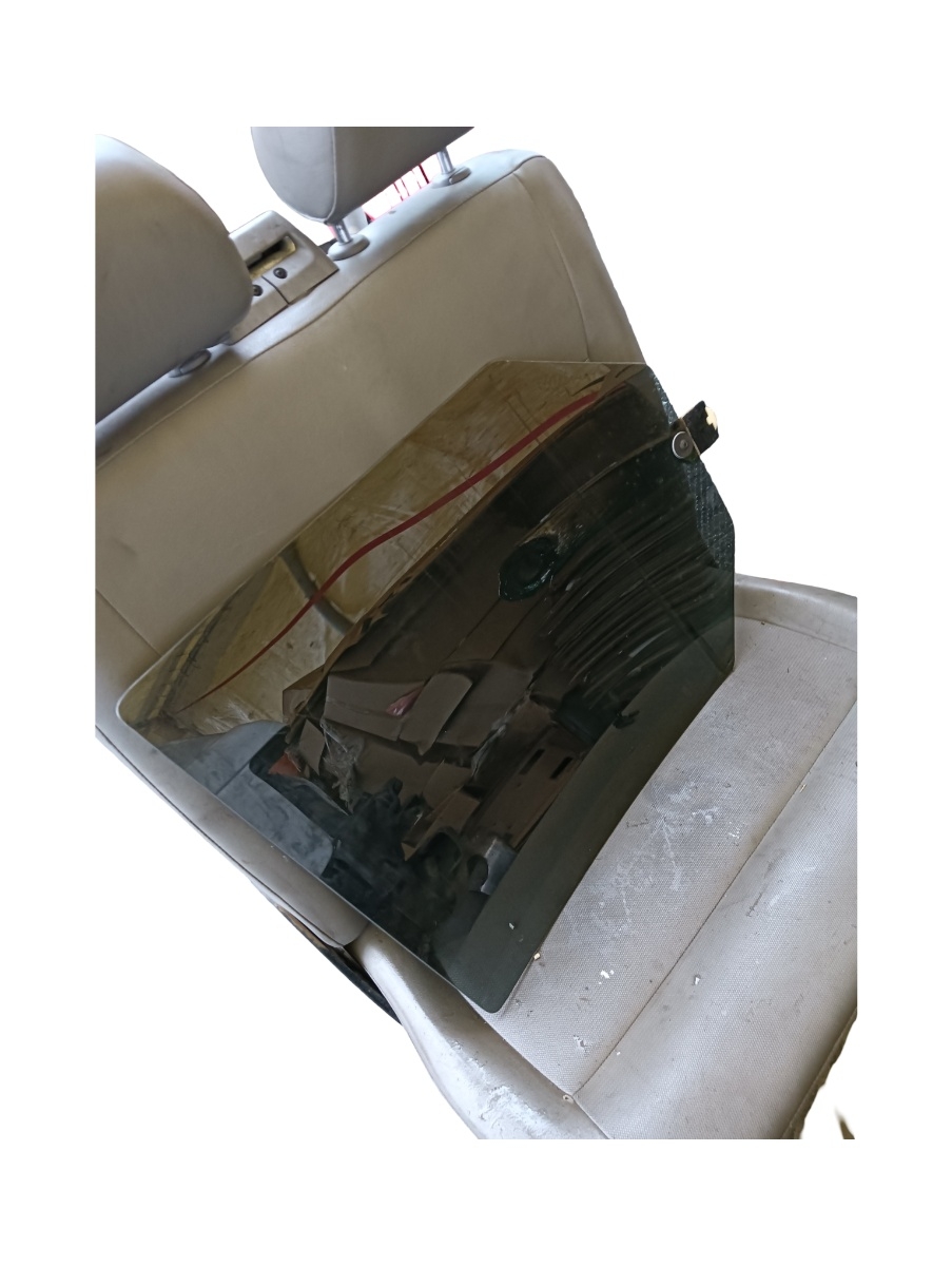 Geam portiera spate dreapta spate LAND ROVER RANGE ROVER SPORT LS_, L320 2005 - 2013