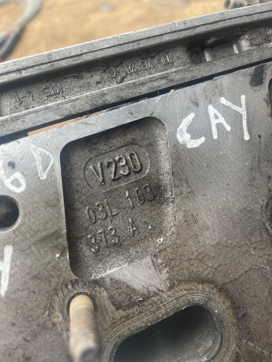 Chiulasa motor VOLKSWAGEN GOLF VI 5K1 2008 - 2013 1.6 TDI CAY 03L103373A – foto 6