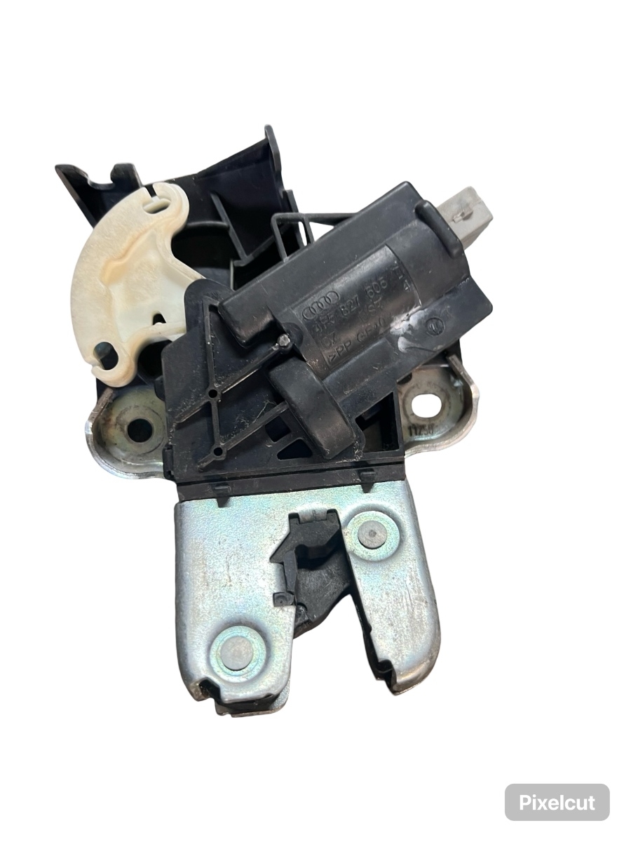 Broasca hayon/portbagaj VOLKSWAGEN PASSAT CC 357 2008 - 2012 4F5827505D