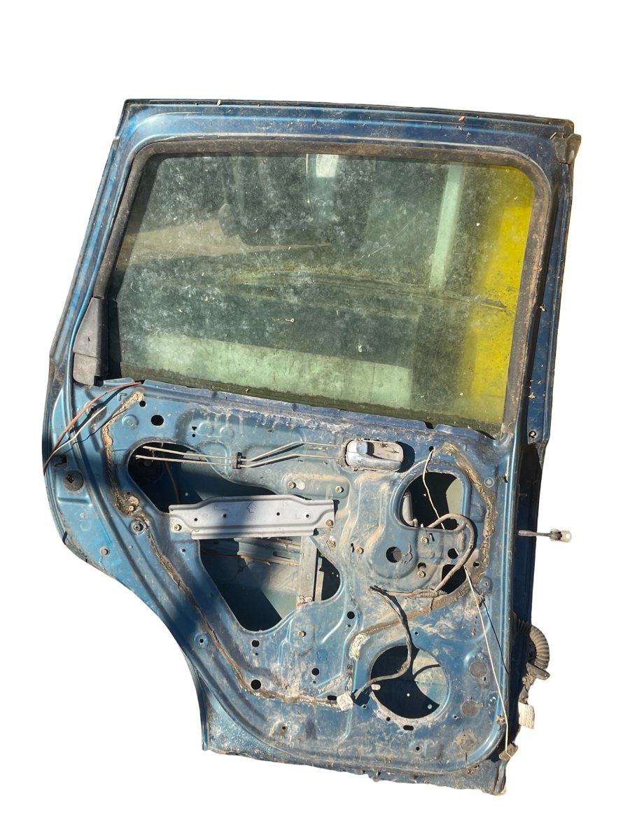 Usa Portiera stanga spate NISSAN ALMERA TINO V10 1998 - 2006