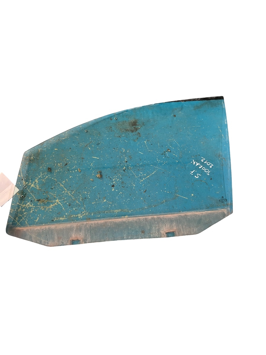 Geam portiera fata, patru usi stanga fata VOLKSWAGEN TOURAN 1T3 2010 - 2015