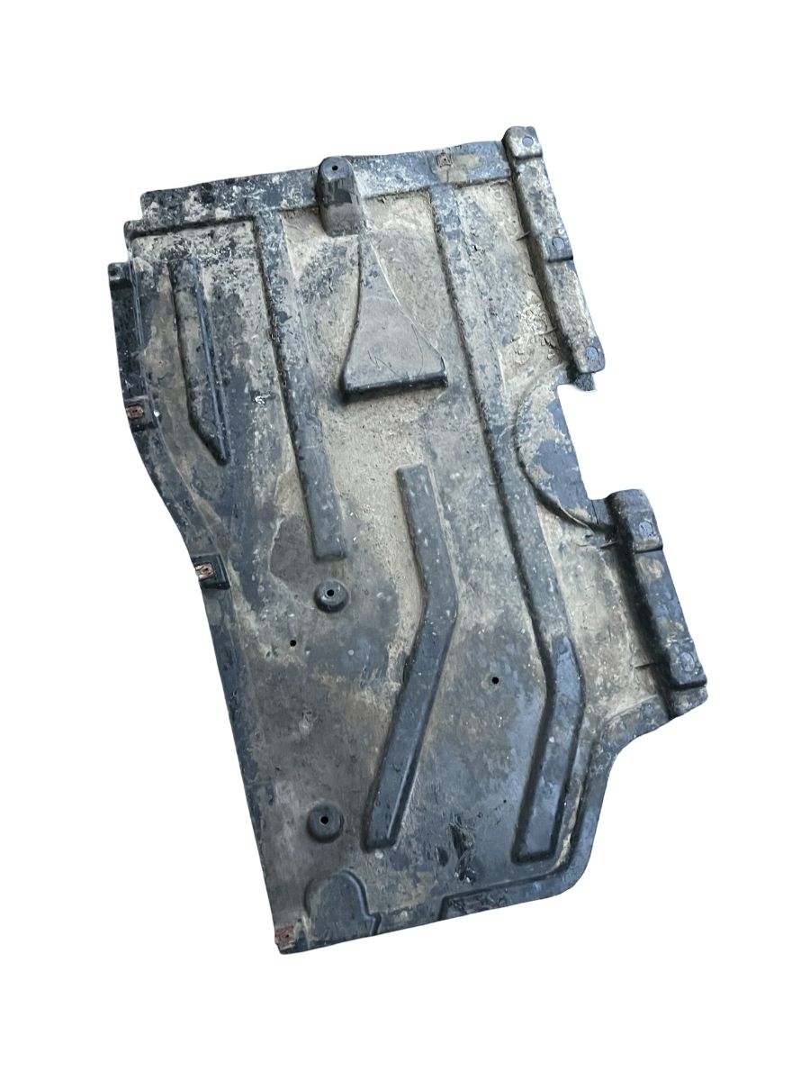 Scut de protectie dreapta fata BMW X3 II F25 2010 - 2017 – foto 3