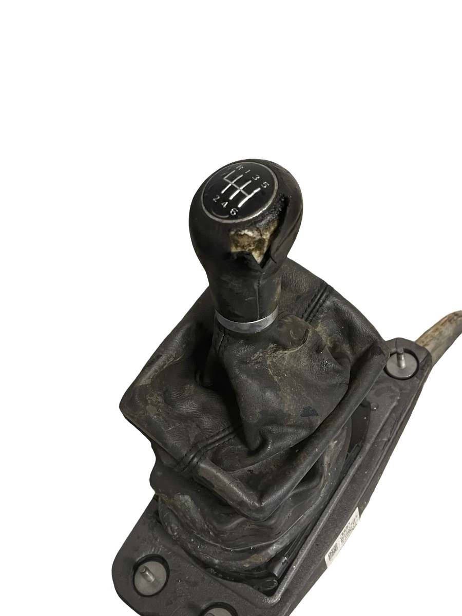 Timonerie schimbator de viteze MANUALA AUDI A4 IV 8K2, B8 2007 - 2015 2.0TDI CAGA 8K0711025K – foto 3