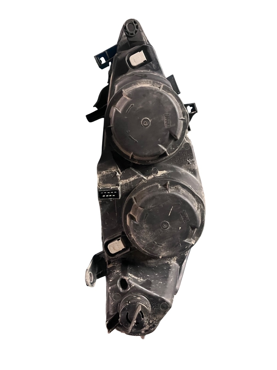 Far stanga PEUGEOT 307 SW 3H 2002 - 2009 ( ureche rupta ) – foto 3