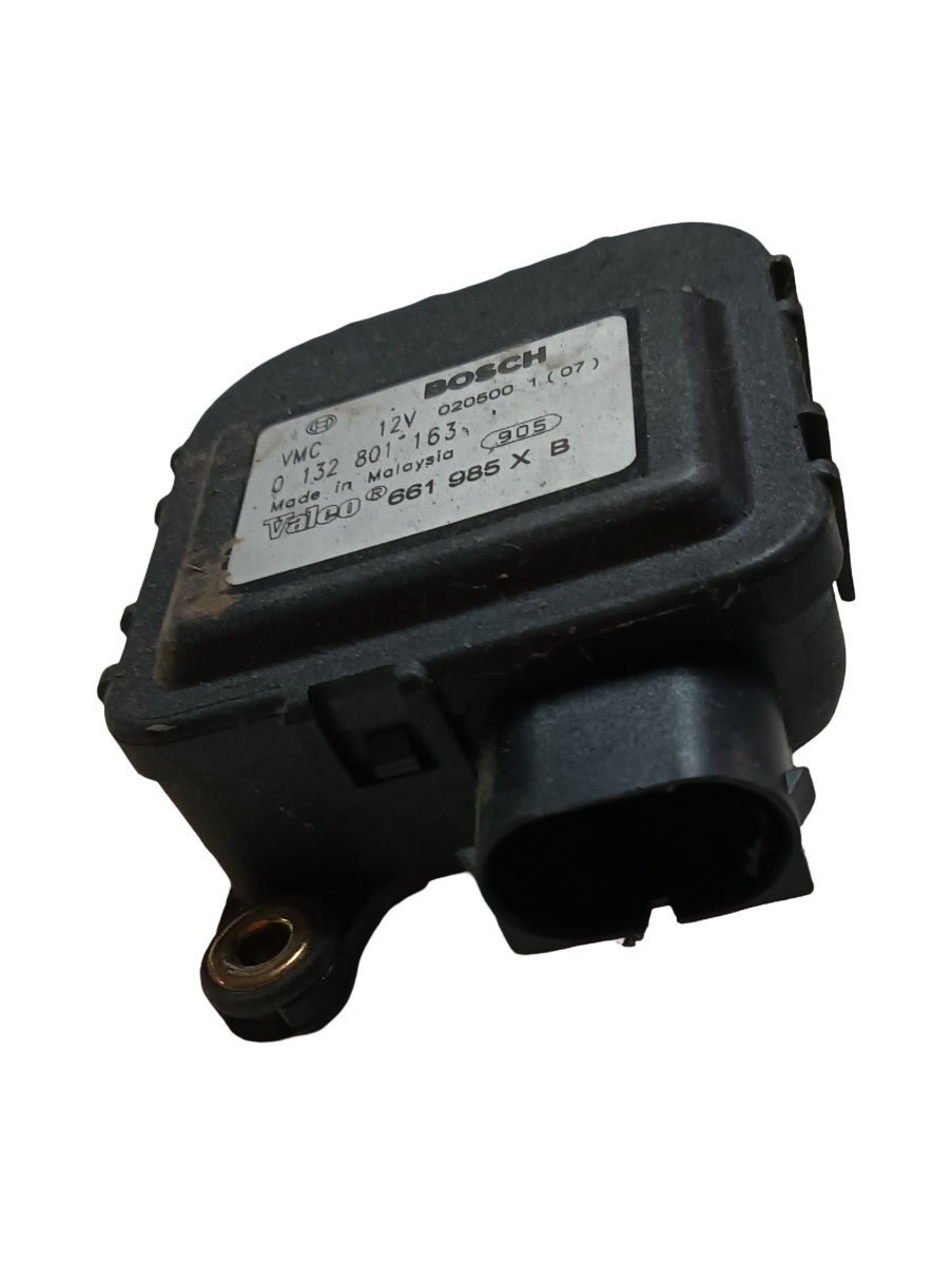 Actuator/motoras clapeta aer AC RENAULT SCENIC I JA0/1_, FA0_ 1999 - 2003 0132801163