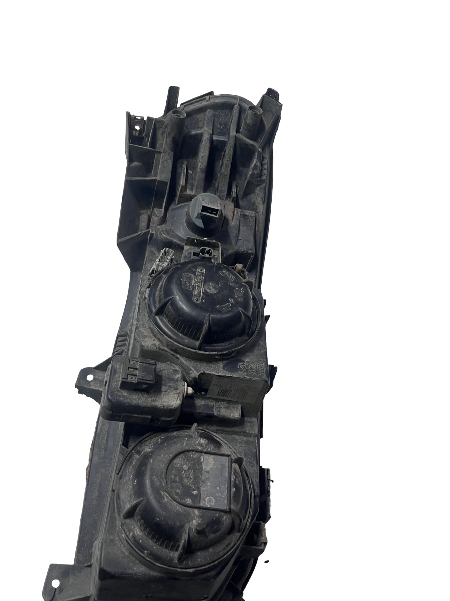 Far stanga VOLVO S60 I 384 2000 - 2010 8693587 (ureche crapata putin , sticla crapata vezi foto ) – foto 4