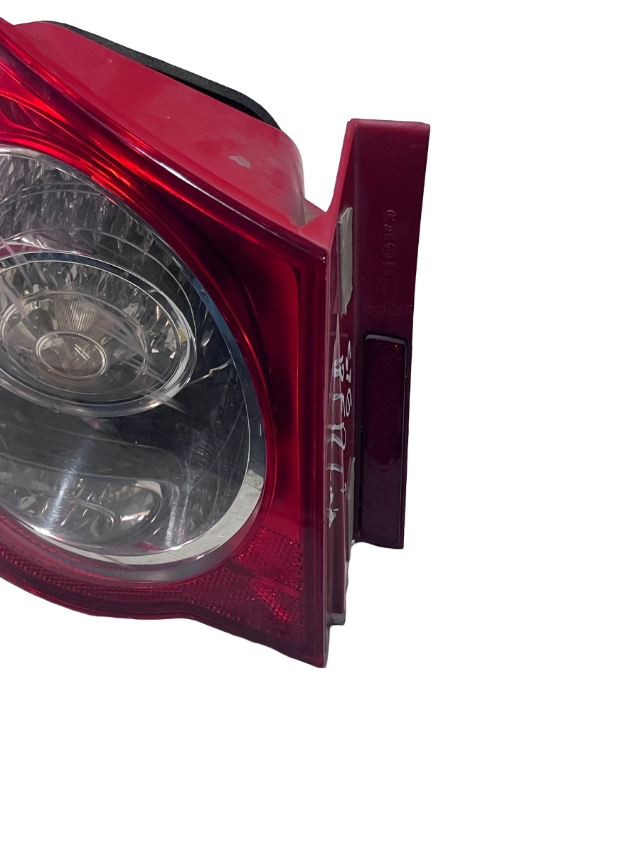 Lampa spate / Stop stanga VOLKSWAGEN PASSAT 3B6 Berlina  2006 ZSB3C5945095 – foto 2